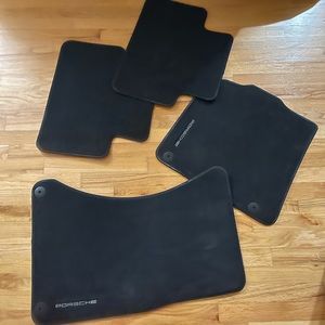 Porsche Macan Car Mats